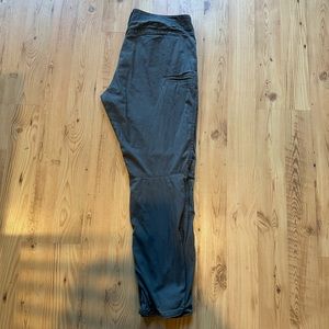 Kuhl Resistor Lite 36x32 Grey